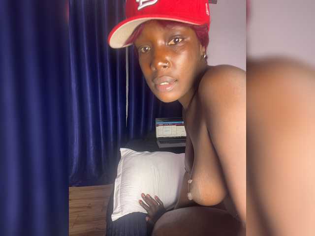 Cece3 live cam on BongaCams