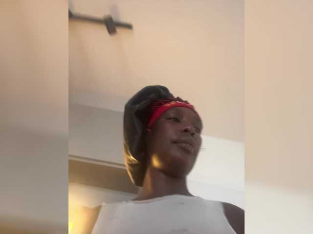 Cece3 live cam on BongaCams