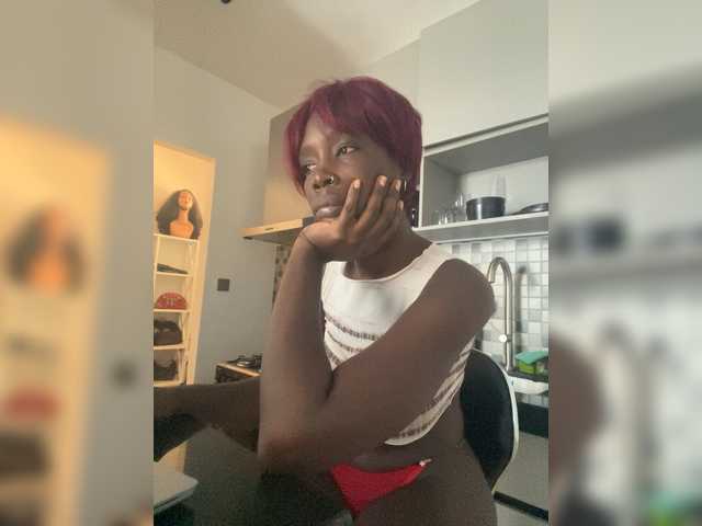 Cece3 live cam on BongaCams