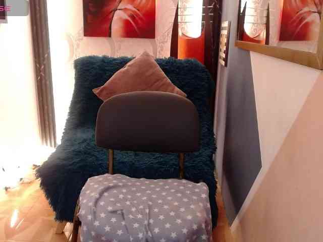 Ariaa-Moonn webcam