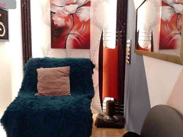 Ariaa-Moonn webcam