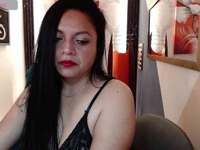 Ariaa-Moonn webcam