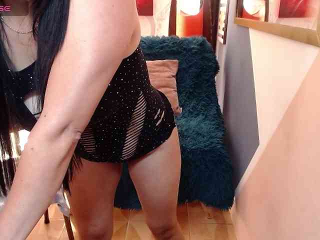 Ariaa-Moonn webcam