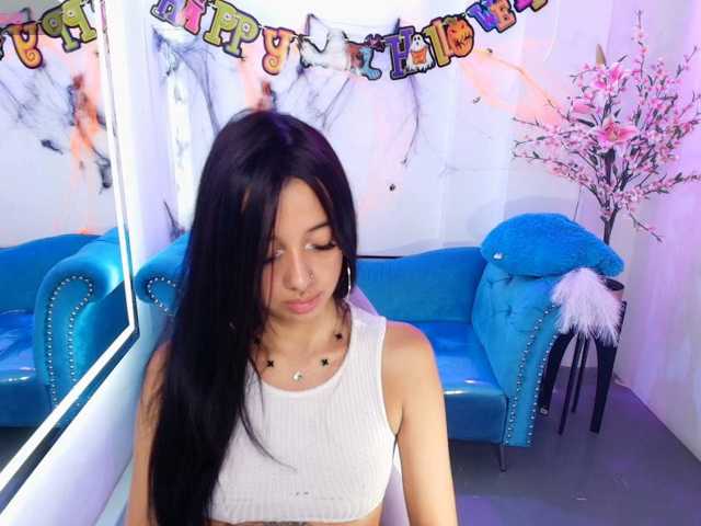 Chloe-meww webcam