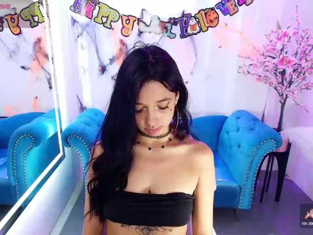 Chloe-meww live cam on BongaCams