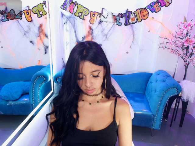 Chloe-meww live cam on BongaCams