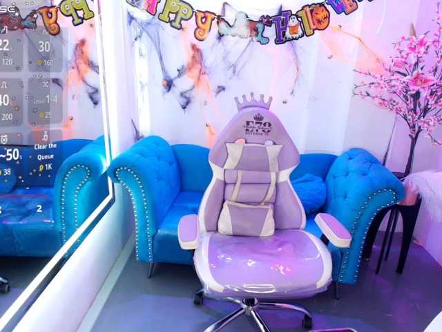 Chloe-meww live cam on BongaCams