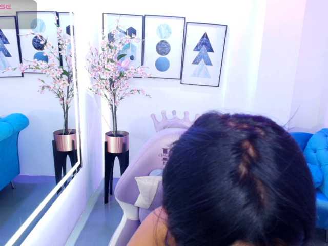 Chloe-meww live cam on BongaCams