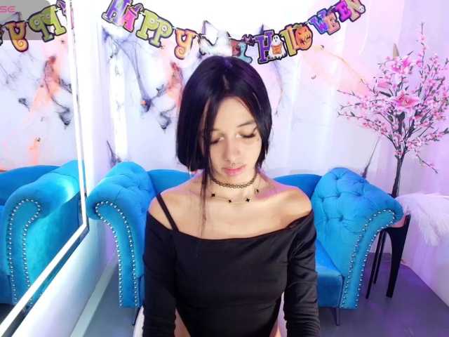 Chloe-meww live cam on BongaCams