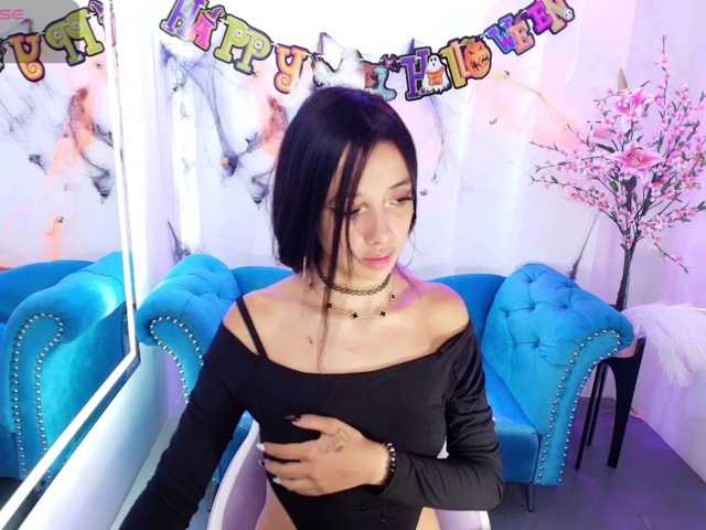 Chloe-meww live cam on BongaCams