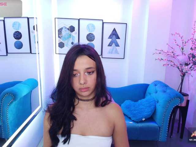 Chloe-meww live cam on BongaCams