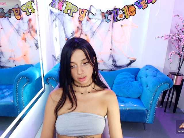 Chloe-meww live cam on BongaCams