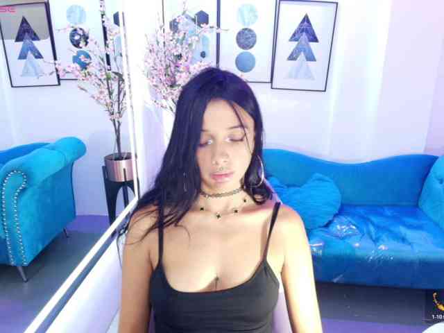 Chloe-meww webcam