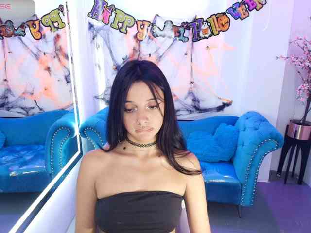 Chloe-meww webcam