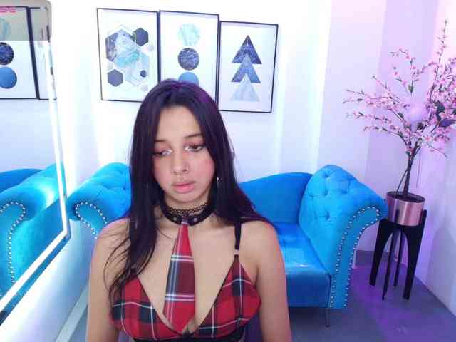 Chloe-meww Live Webcam on BongaCams