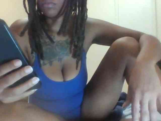 CandyNyx webcam