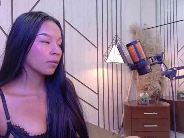 Miaa-Collins webcam
