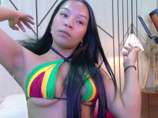 Miaa-Collins webcam