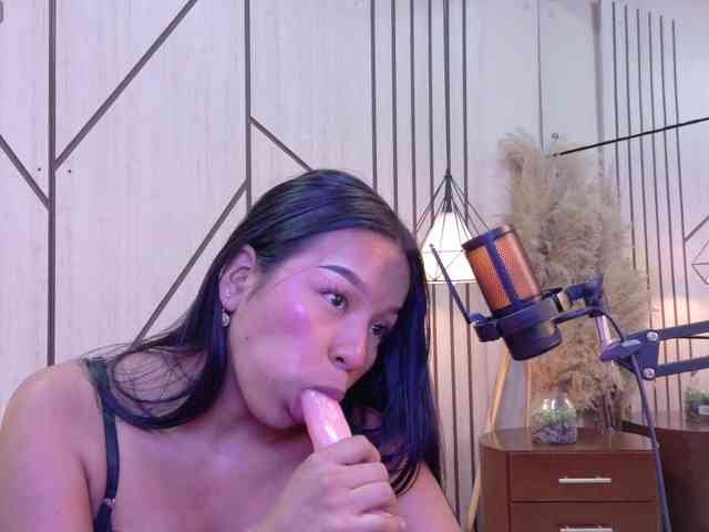 Miaa-Collins webcam