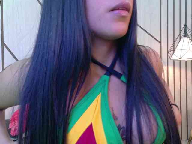 Model: Miaa-Collins