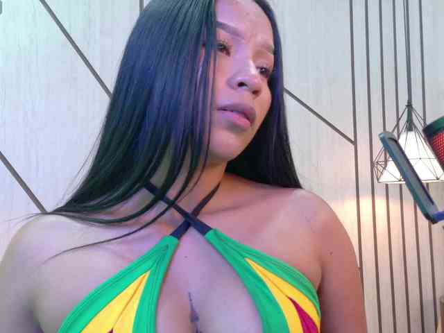 Model: Miaa-Collins