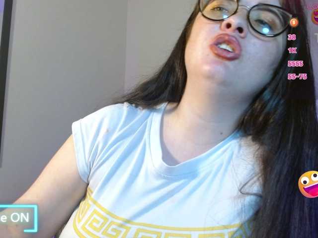 Khristala, live now on BongaCams