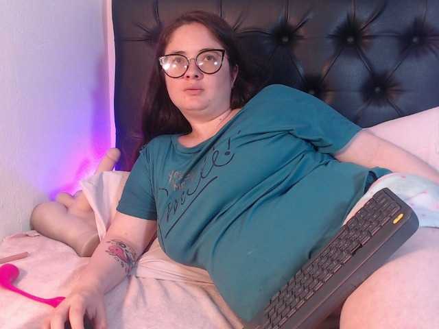 Khristala live cam on BongaCams