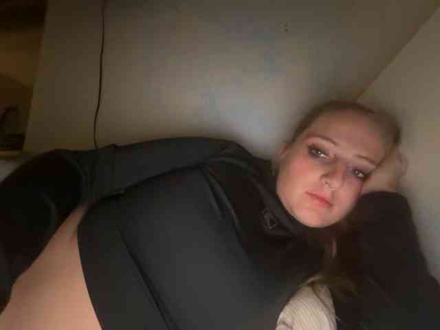 Lucianamol - Girl 
