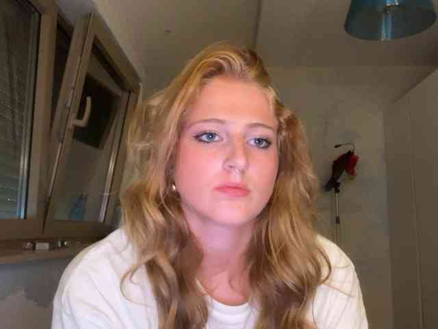 Lucianamol webcam