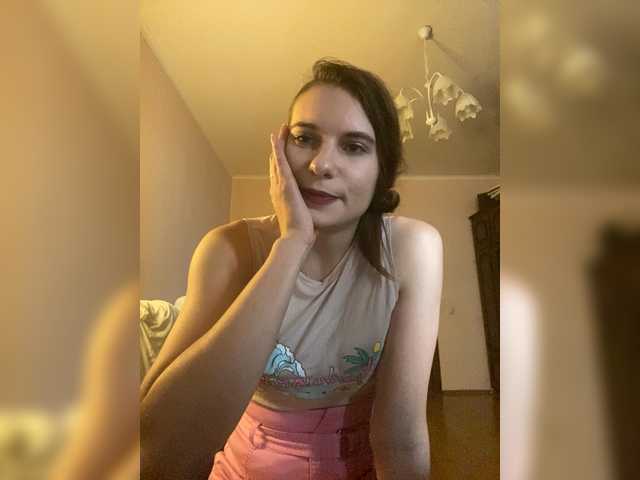 CandyAryna live cam on BongaCams