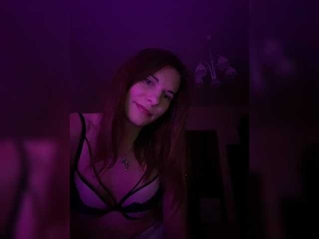 CandyAryna live cam on BongaCams