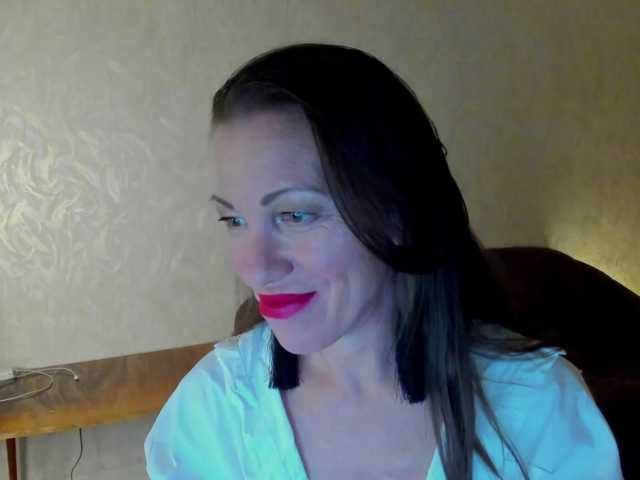 pure-elena live cam preview
