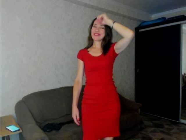 pure-elena live cam on BongaCams
