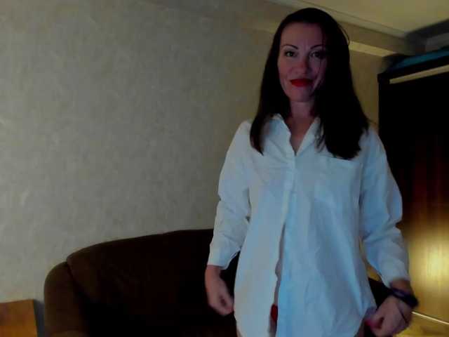 pure-elena live cam preview