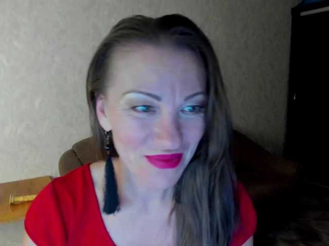 pure-elena live cam preview