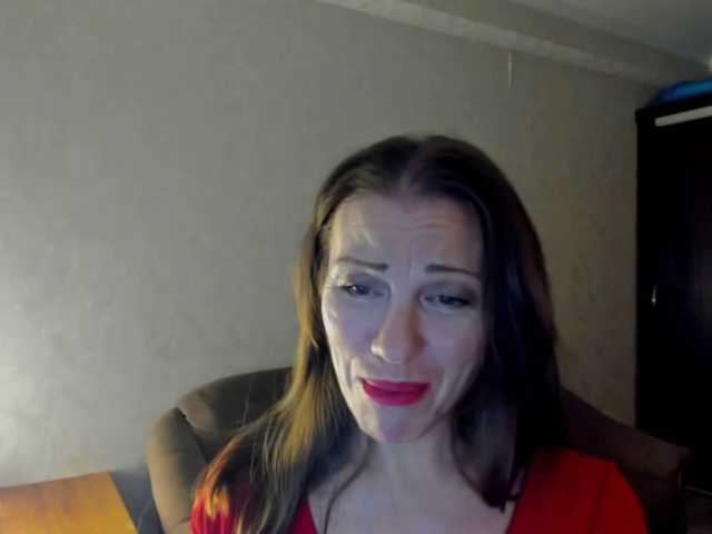 pure-elena live cam on BongaCams