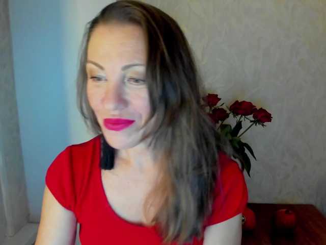 pure-elena live cam on BongaCams