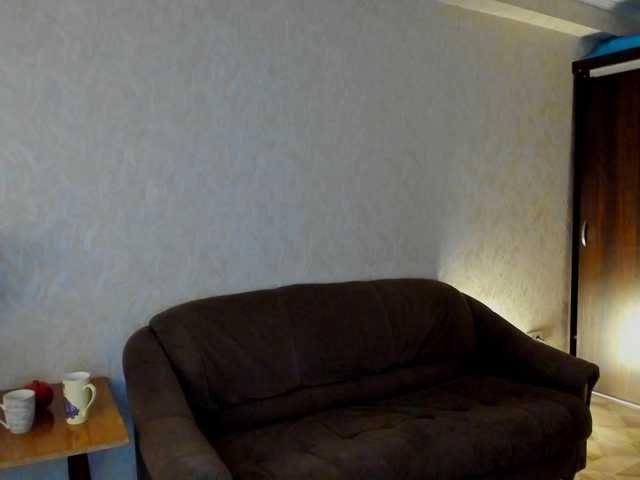 pure-elena live cam on BongaCams