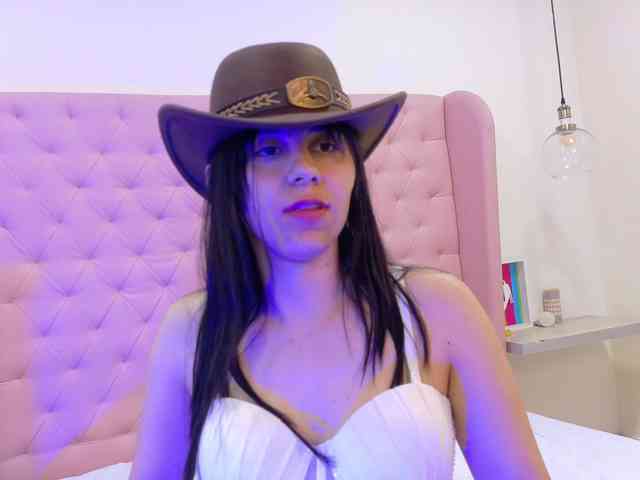 Antonella-Rouse webcam