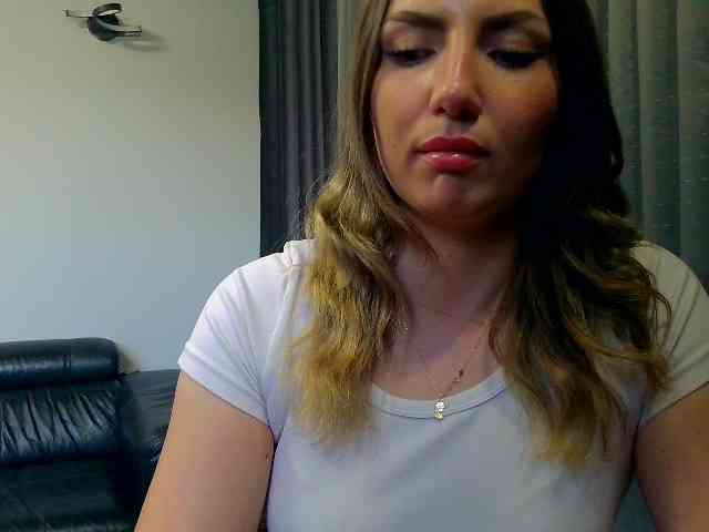 Polishblondie06 webcam
