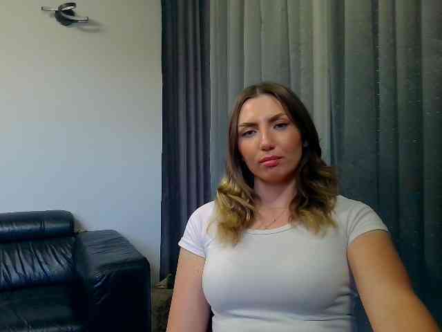 Polishblondie06 webcam