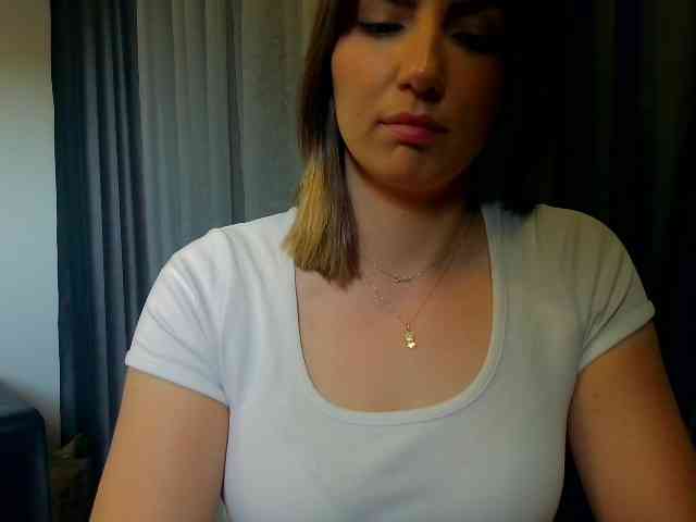 Polishblondie06 webcam