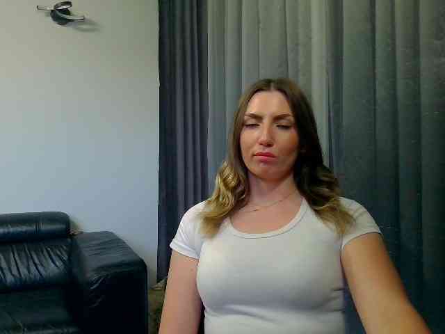 Polishblondie06 webcam