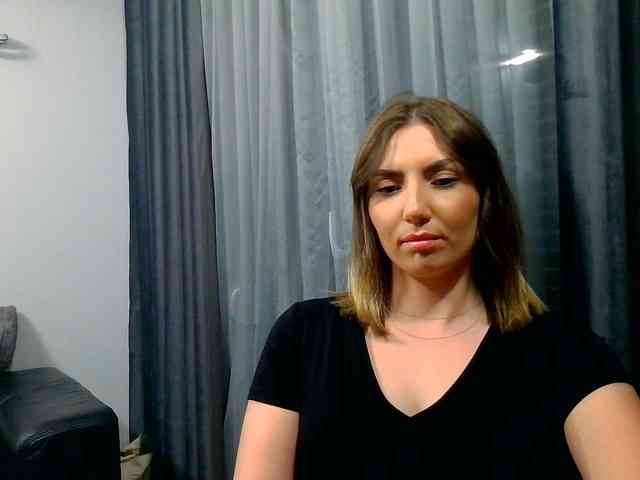 Modella: Polishblondie06