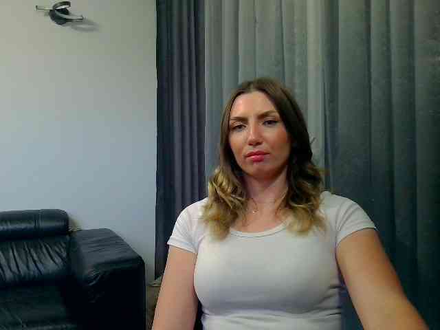 Polishblondie06 webcam