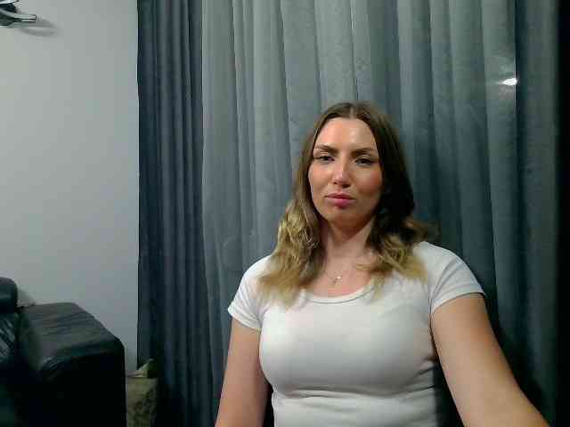 Polishblondie06 webcam