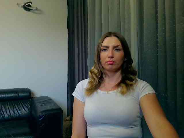 Polishblondie06 webcam
