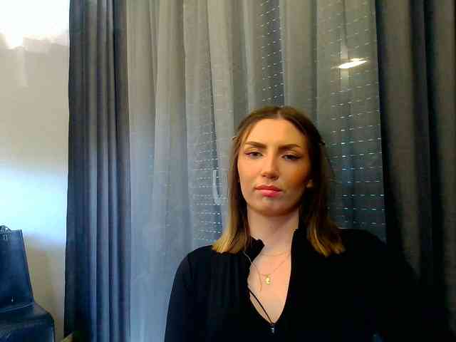 polishblondie06's live room