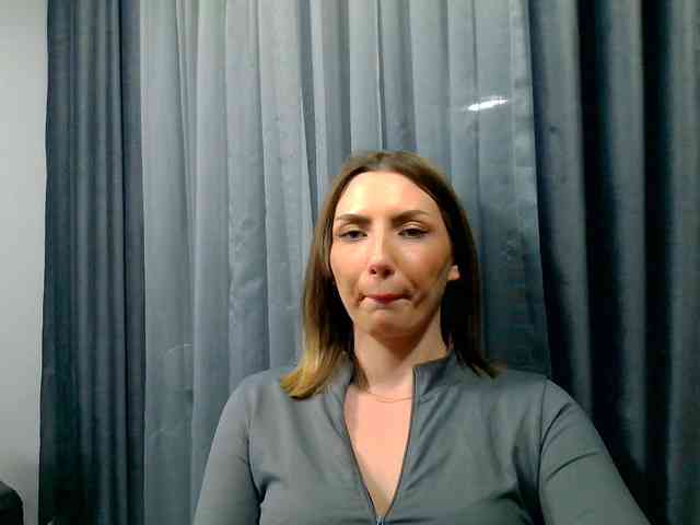 polishblondie06's live room