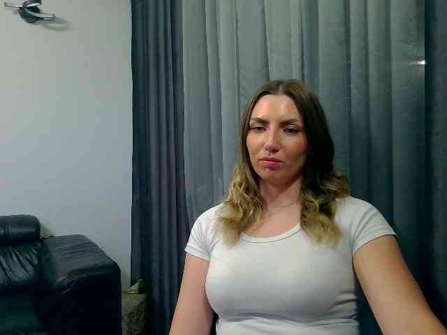 Polishblondie06 webcam